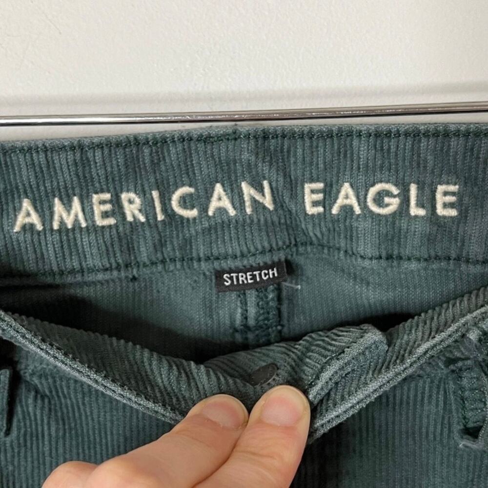 American Eagle Women's Corduroy Mom Straight Jeans Sz 2 Green Stretch High Rise - Picture 6 of 10